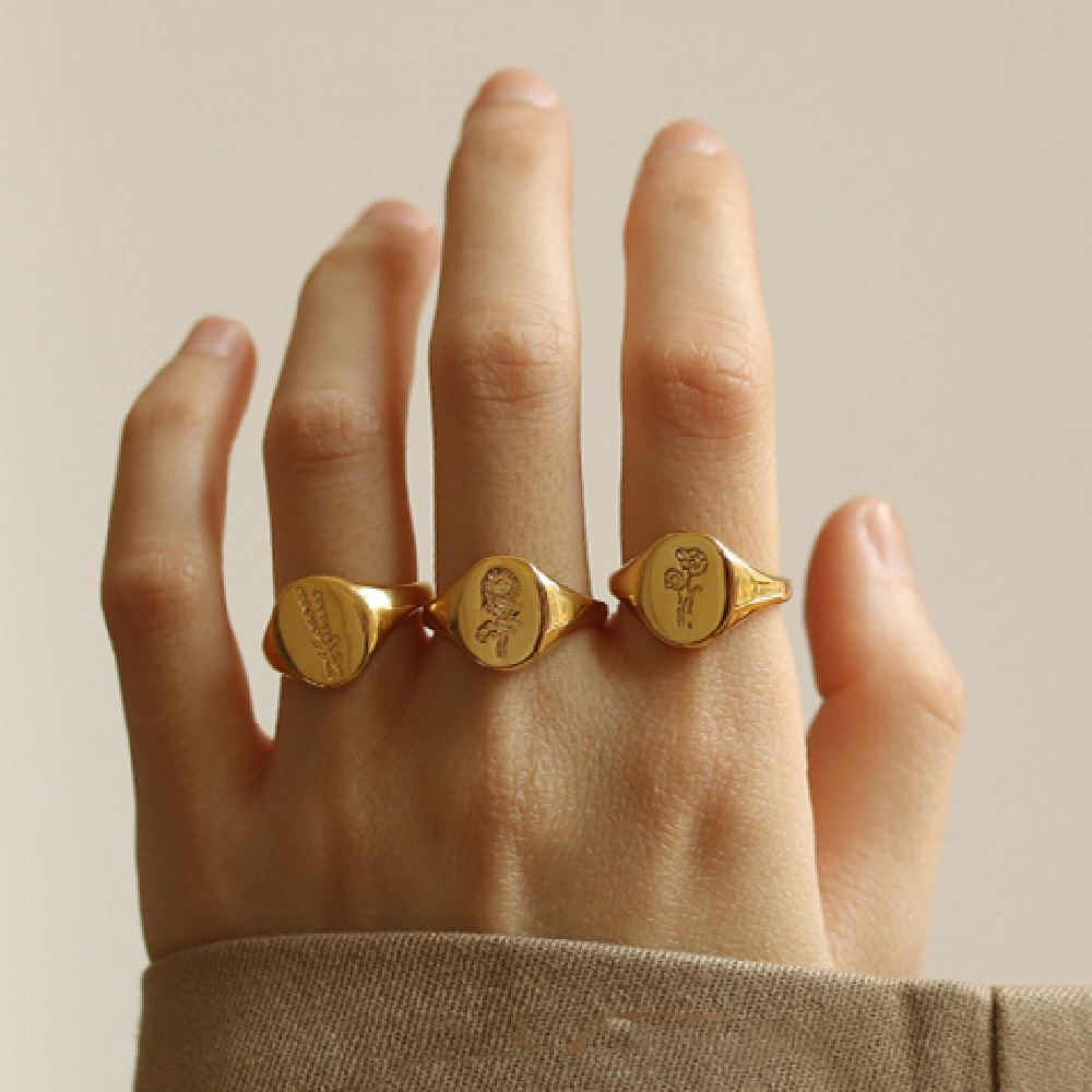 Title 5, Retro Sun Flower Round Ring Female