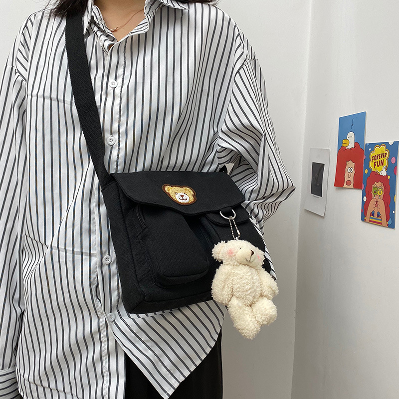 Cute Bear Japanese Girl One-shoulder Canvas Messenger Bag