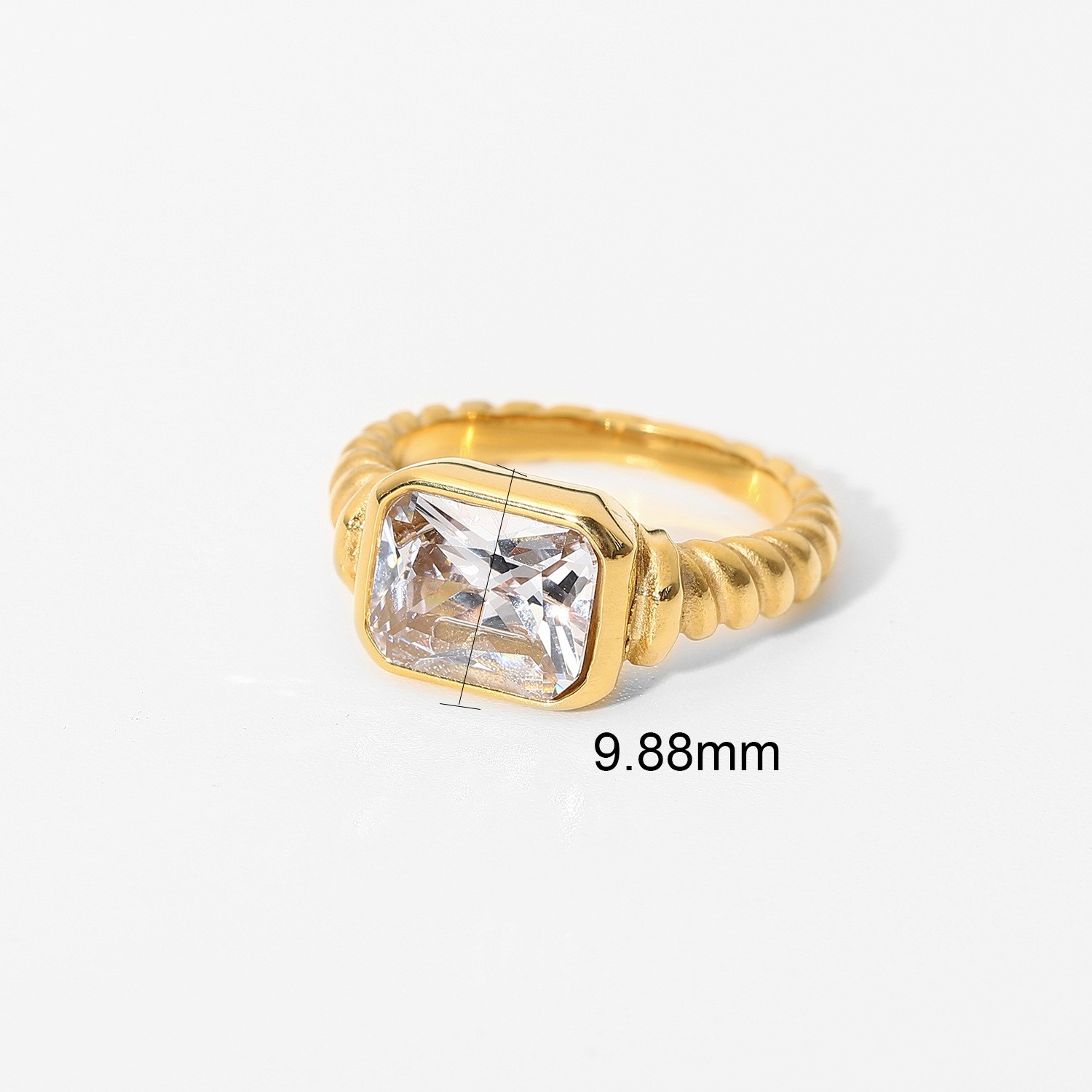 Title 4, Vergulde RVS Trendy Zirkonia Ring