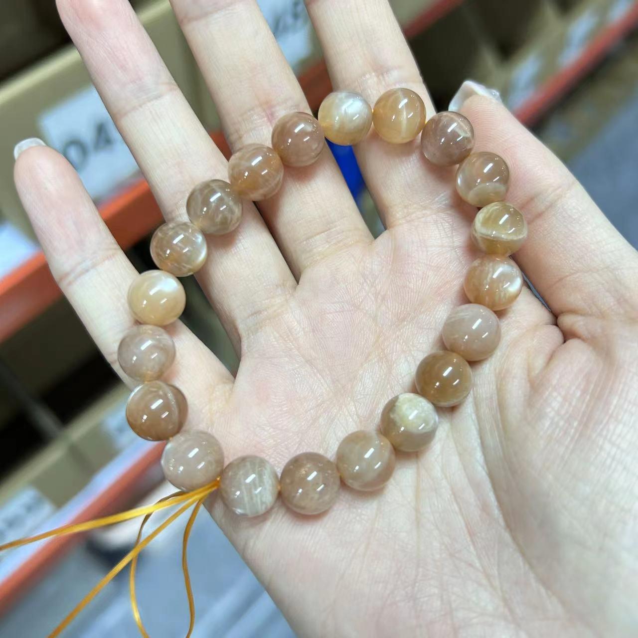 Sunstone Bracelet Black Bone Dry Single Circle