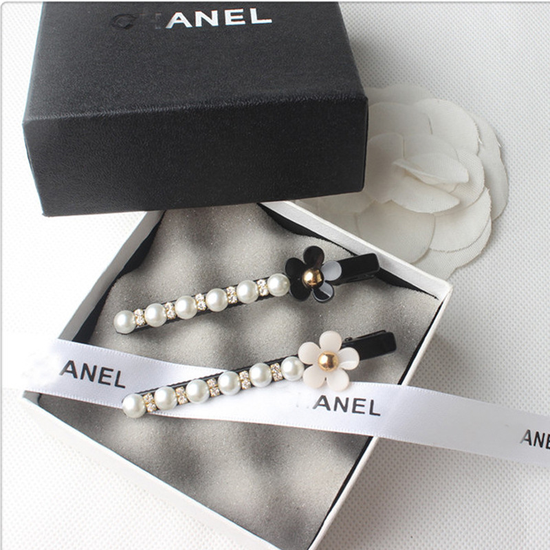 Title 5, Fashionable Simple Acrylic Pearl Flower Hairpin