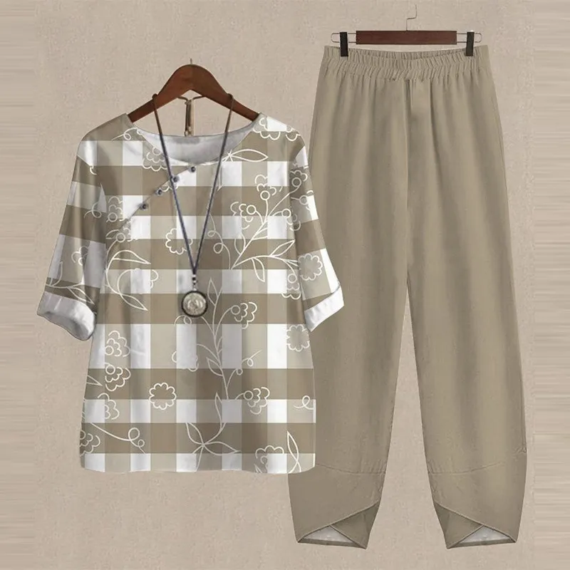 Spring New Women's Five-quarter Sleeve Printed Top Two-piece Pants - Beige