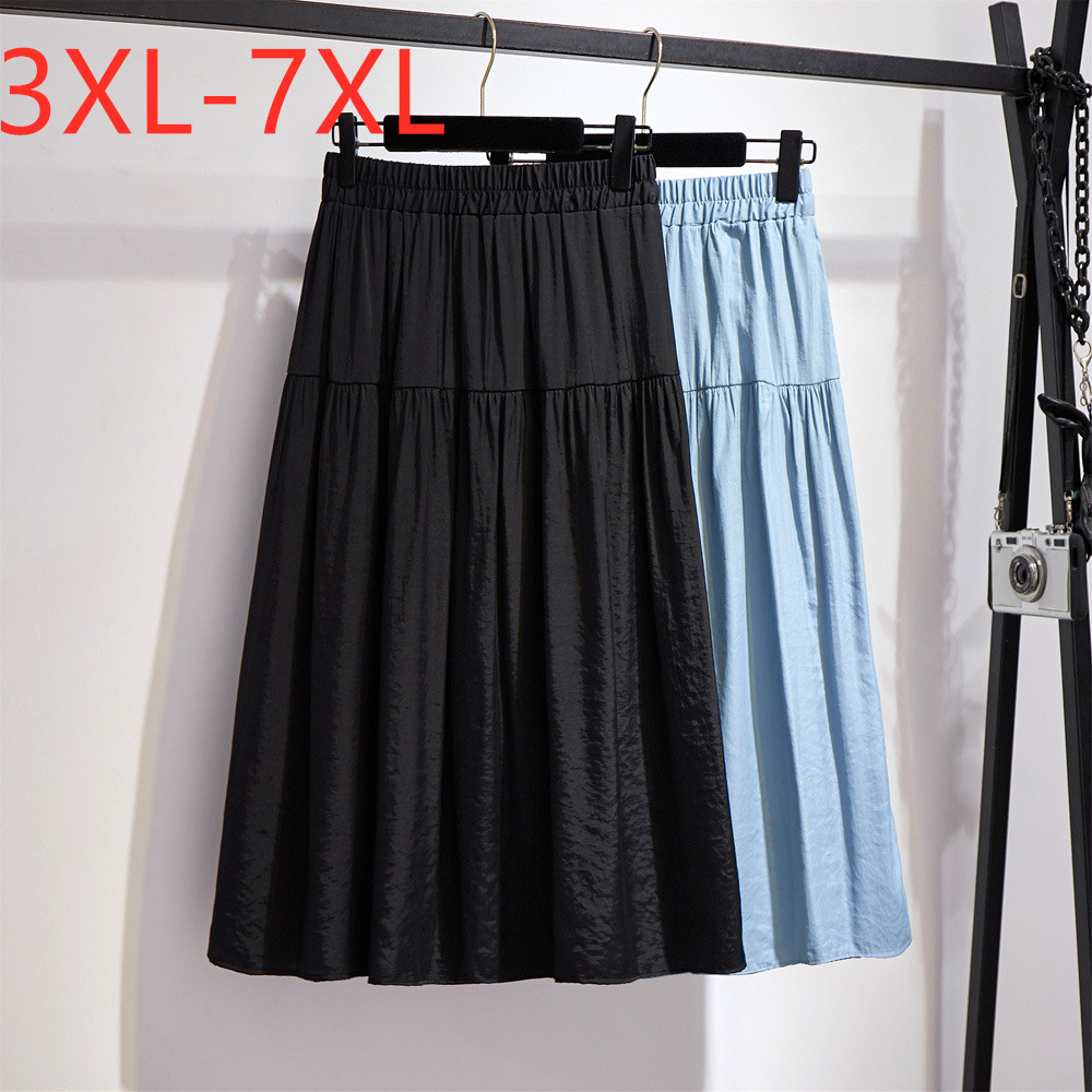 Title 1, Skinny elastic waist skirt, designed for a comf...