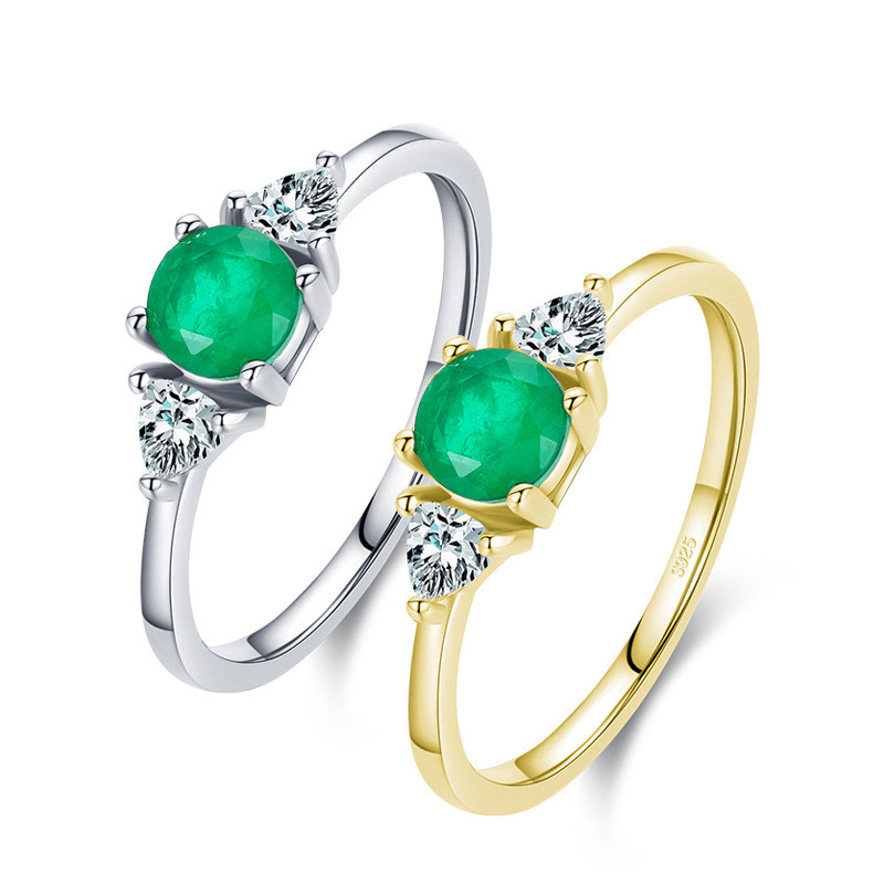 Women's Sterling Silver Round Emerald Green Temperament Ring