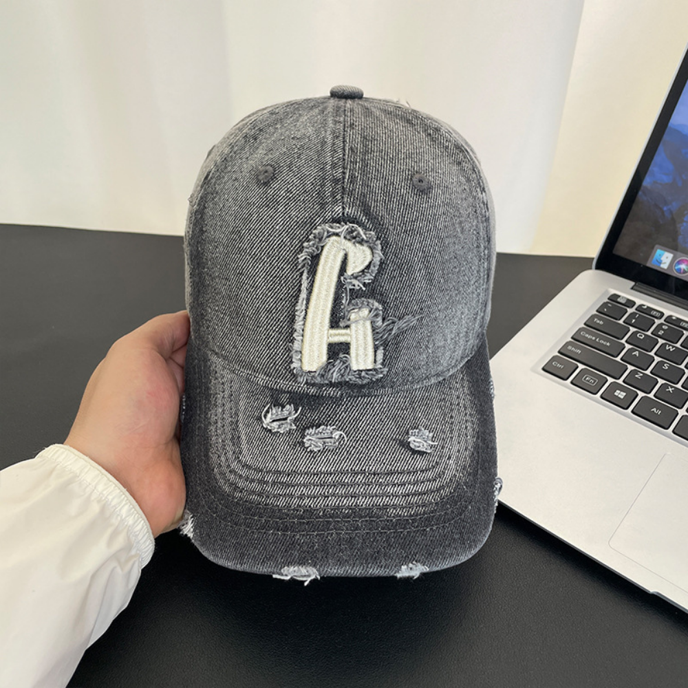 Monochrome Individuality Frayed Letter Embroidery Washed-out Vintage Trend Fashion Holey Brim Baseball Cap Street Travel 6