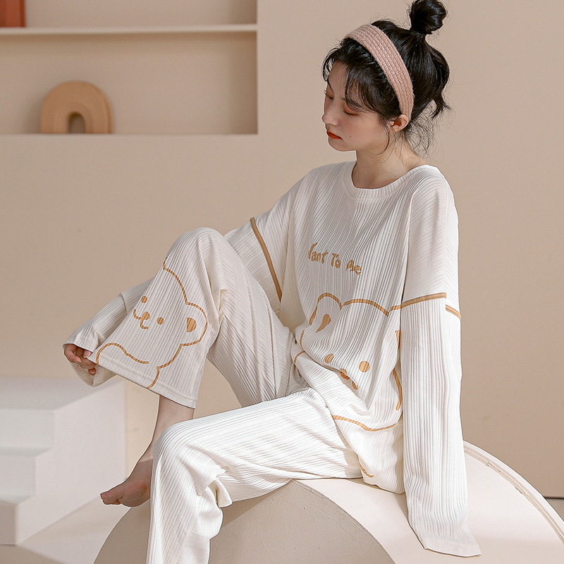 Title 24, Pajamas Ladies Long-sleeved Cotton Cartoon Suit...