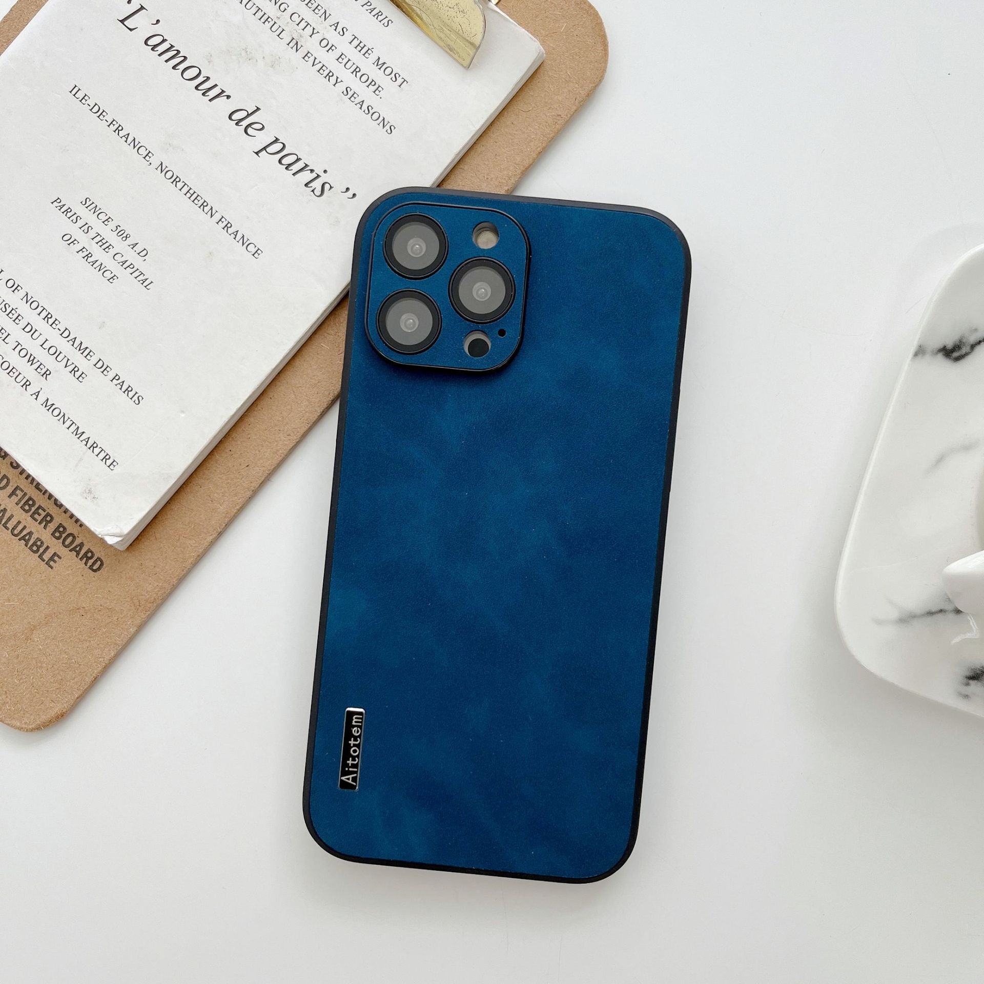 Sheepskin Glass Phone Case - Image 6