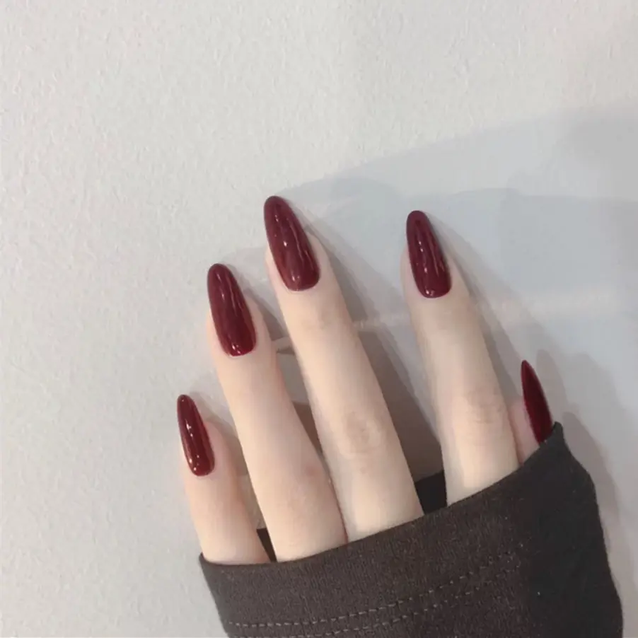 Women's Fashion Simple Solid Color Fake Nail
