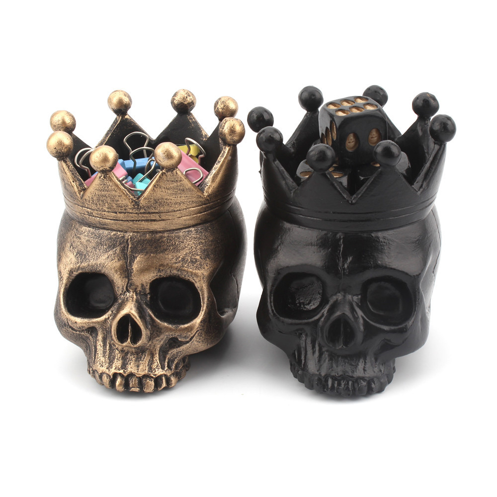 Resin crown skull candle holder halloween atmosphere
