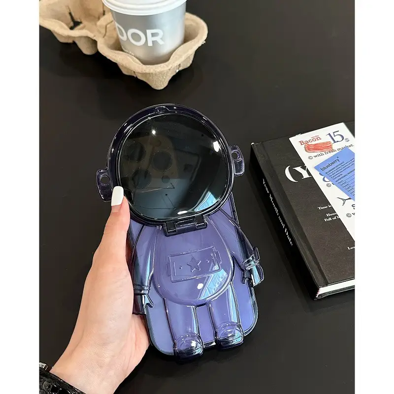 Astronaut Flip Lens Protective Case