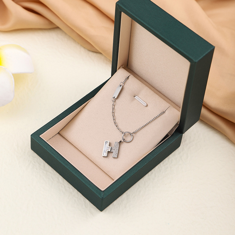 Letter H Necklace Ins Fashion Jewelry