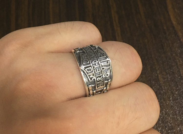 Title 2, Ring Thai Silver Vintage Men