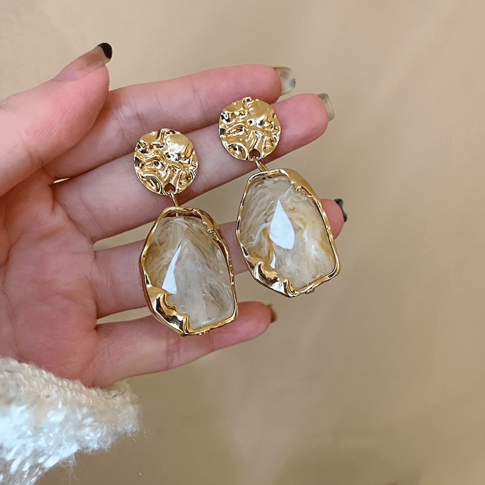 Elegant Vintage Irregular Resin Geometric Earrings For Women, Perfect For Banquets, Parties... thumbnail 3