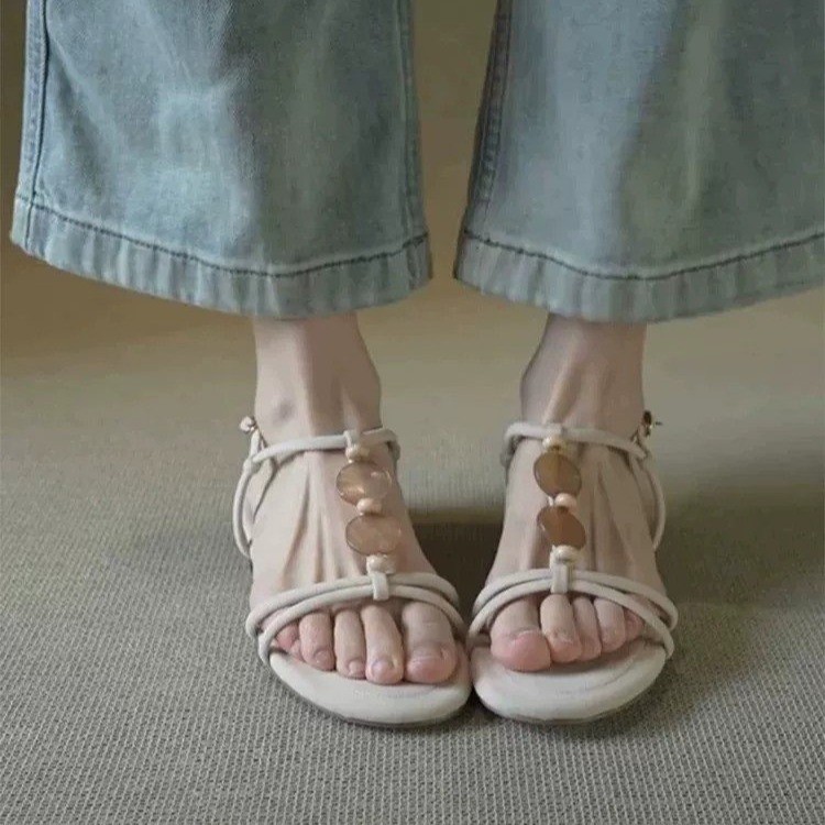 Shell Pendant Flat Sandals, picture 2 of 4