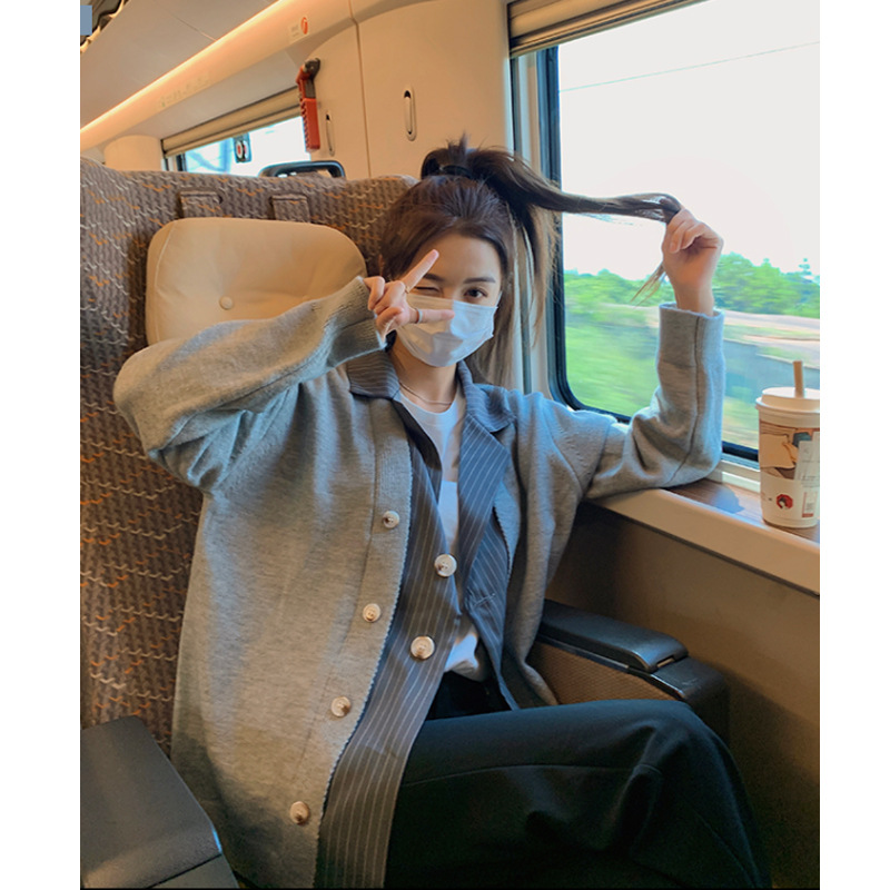 Fashion Women's Fake Two-piece Sweater Coat Cardigan