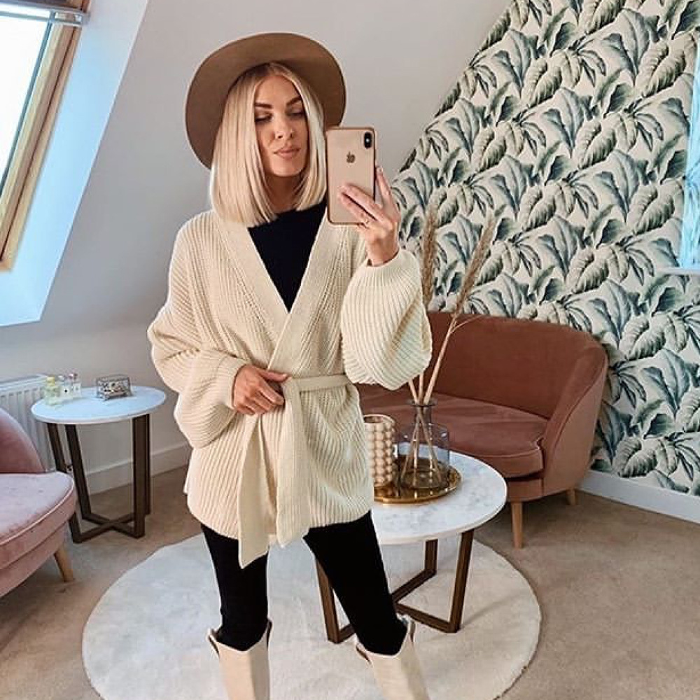 Women's Thick Knit Long-sleeved Sweater With Loose Waist