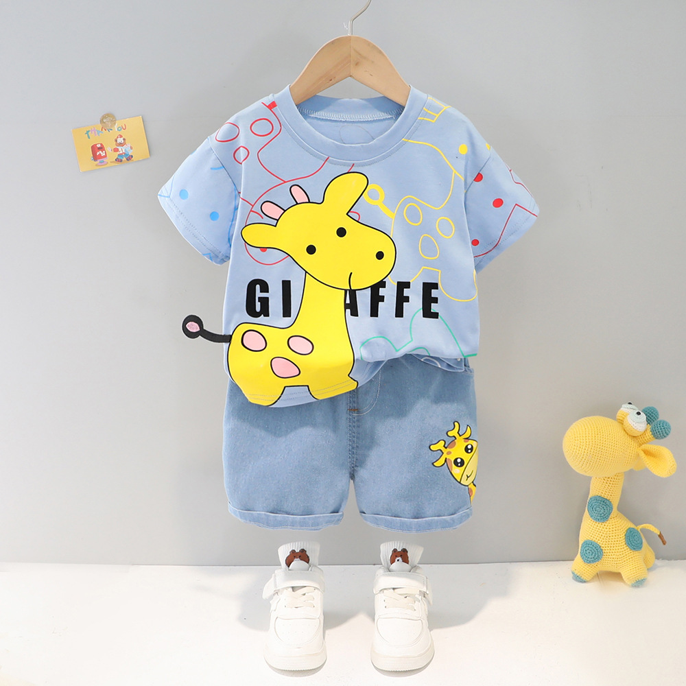 Casual Cute Sika Deer Printed Round Neck