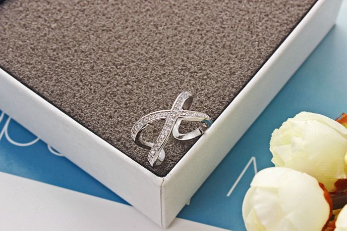 Personalized Korean Style Cross Cutout Surrounding Ring