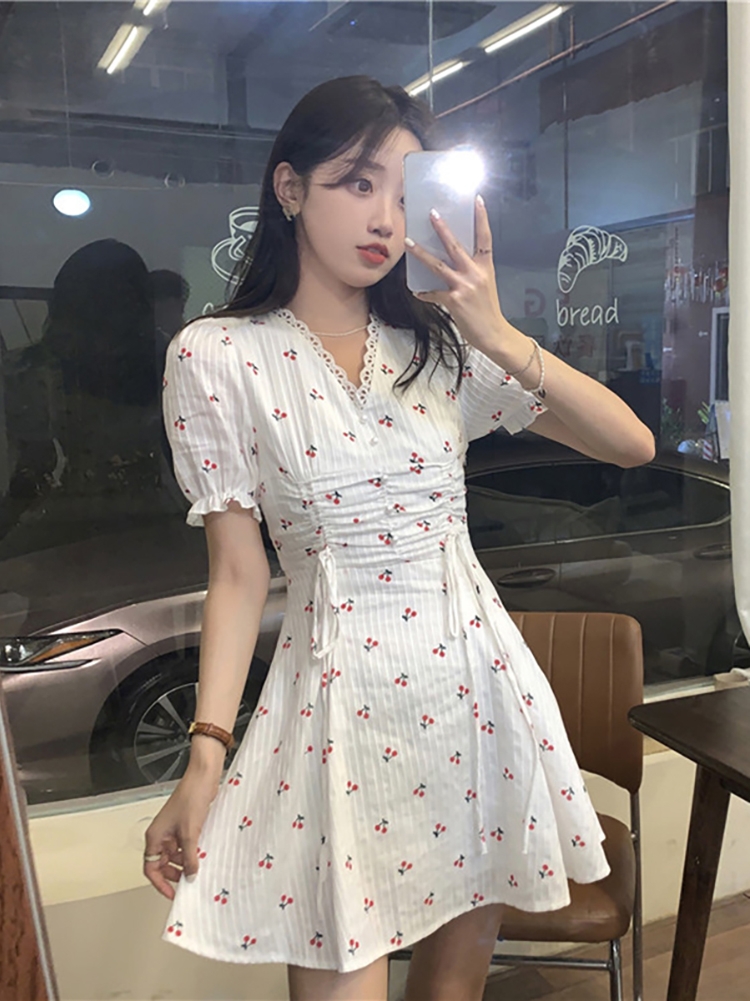 Sweet Floral Blouse Super Fairy Age-reducing Short-sleeved Shirt