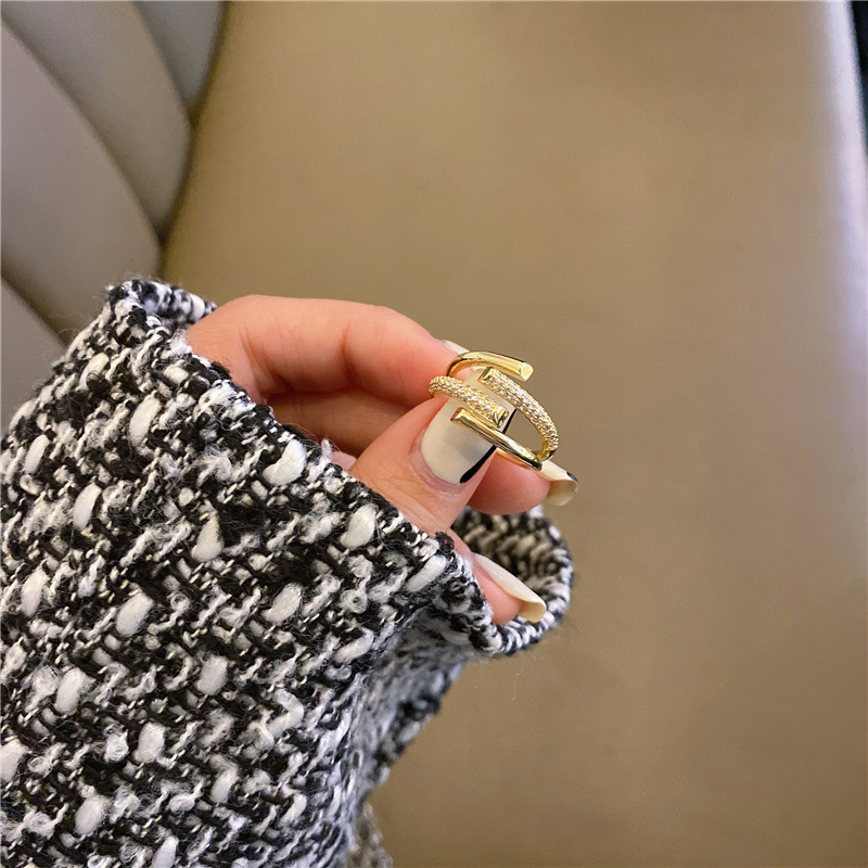 Diamond Exquisite Pentagram Index Finger Premium Ring