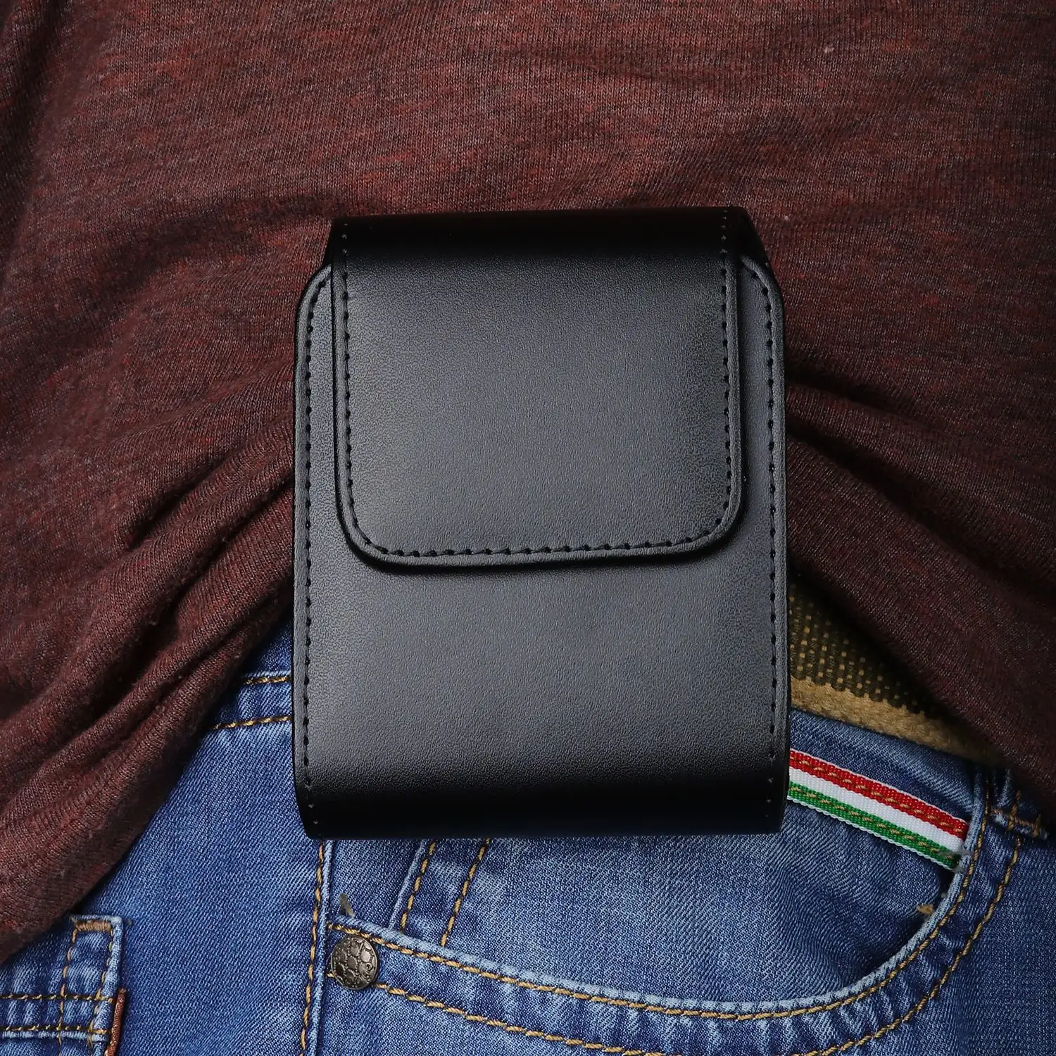Vertical Multifunctional Folding Mobile Phone Holster Hanging