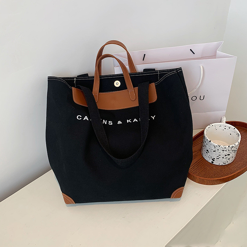 One Shoulder Bag For Casual Commuting