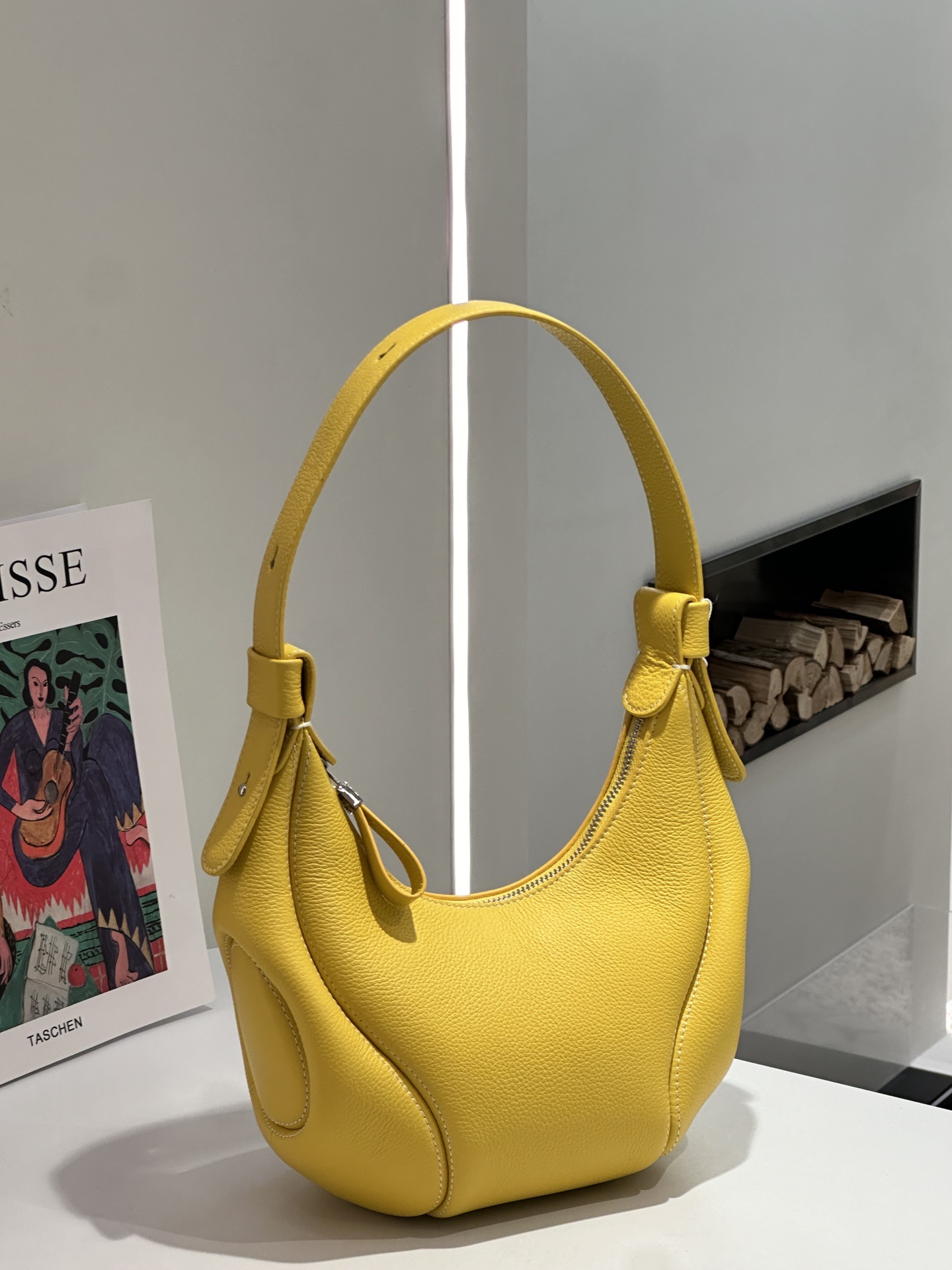New Soft Leather Luxury-style Bag, Underarm Bag With A High-end Feel, Large Capacity Tote Bag, First Layer Cowhide Crossbody Bag
