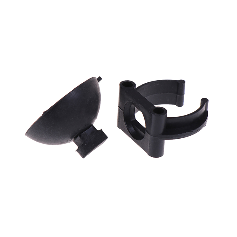 The Electric Heating Rod Uses A Suction Cup. The Water Pipe Fixes The Suction Cup. The Suction Cup.