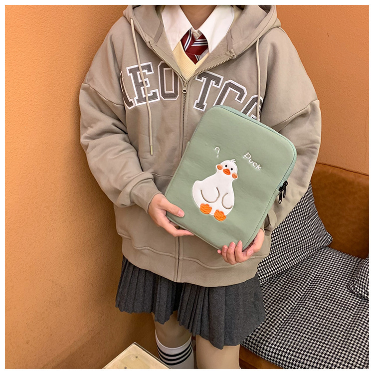 Cartoon Cute Duck Embroidery Ins Niche Design Tablet Case — foto 7