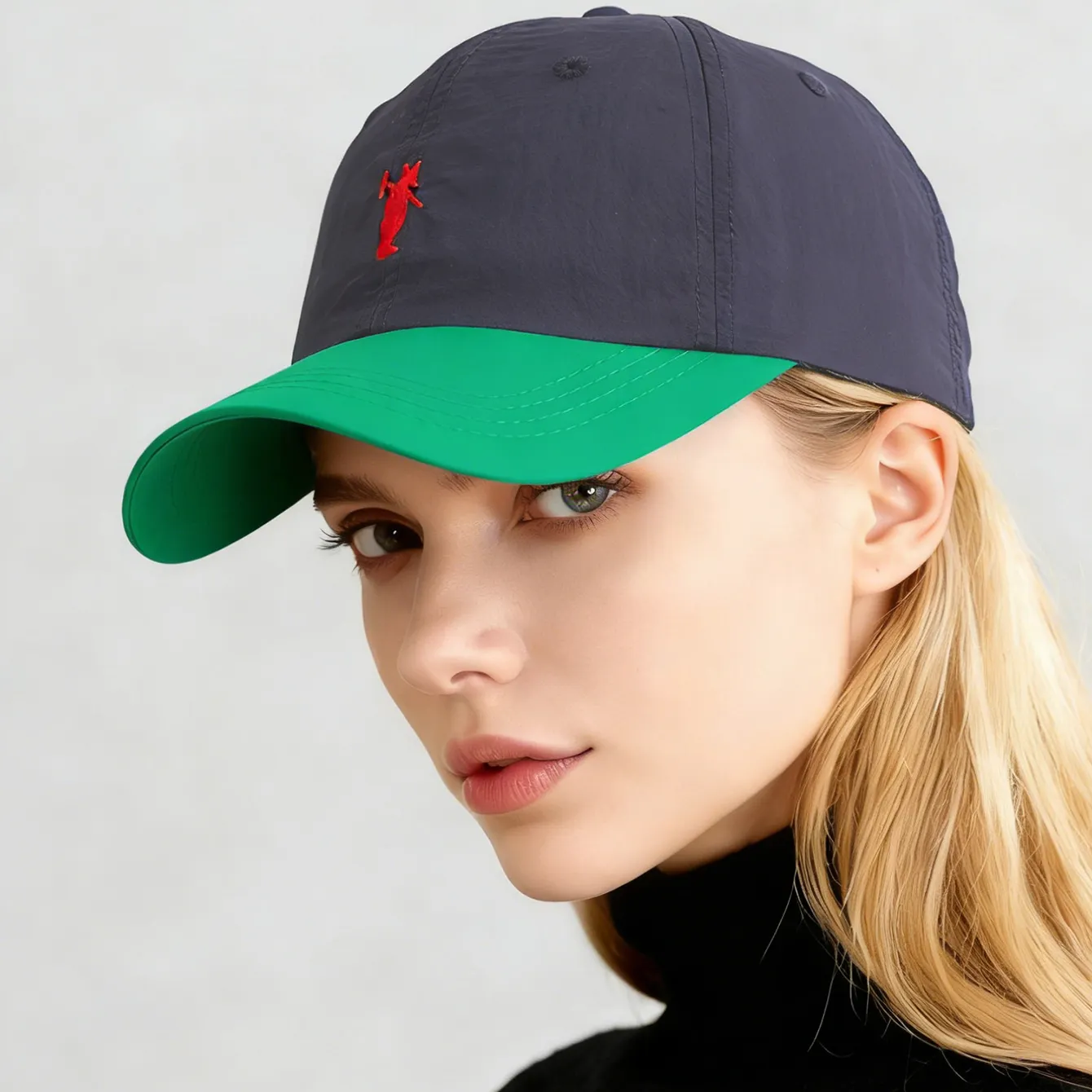 Fashionable Multi-color Embroidered Bear Baseball Cap