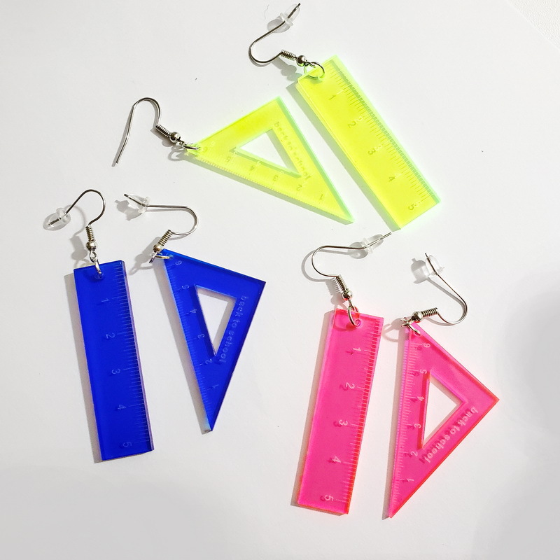 Women's Exaggerated Acrylic Triangle Plate Ruler Earrings