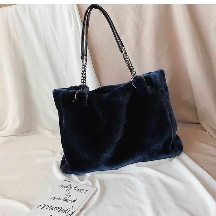 Large Capacity Shoulder Bag Fashion Chain Tote Bag - Black