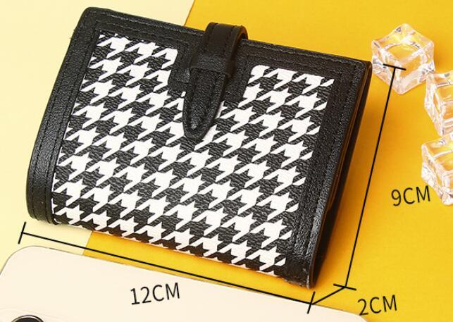 Title 1, Damen Kurz-Tri-Fold-Geldbörse aus Vintage-Leder...