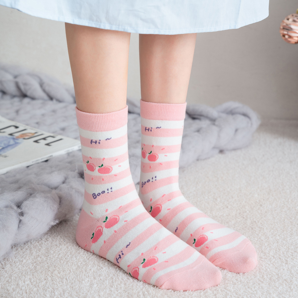 Title 3, College style cute peach Harajuku fashion socks