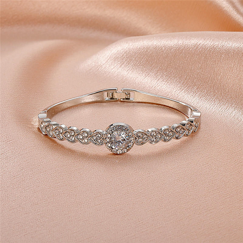 Simple Retro Full Diamond Love Bracelet Fashion
