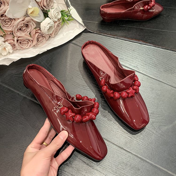 Women Burgundy Glossy Patent Leather Star Bead Chain Square Toe Flat Mules, Elegant Backless Closed Toe Slip On Casual Slipper Slides