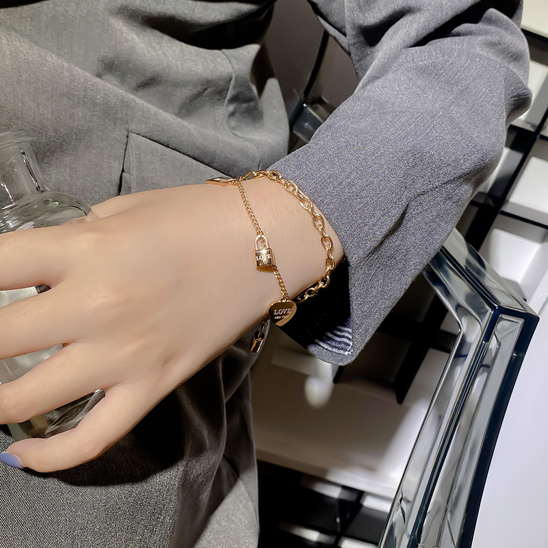 Women's Hip-hop Style Multi-element Titanium Steel Bracelet