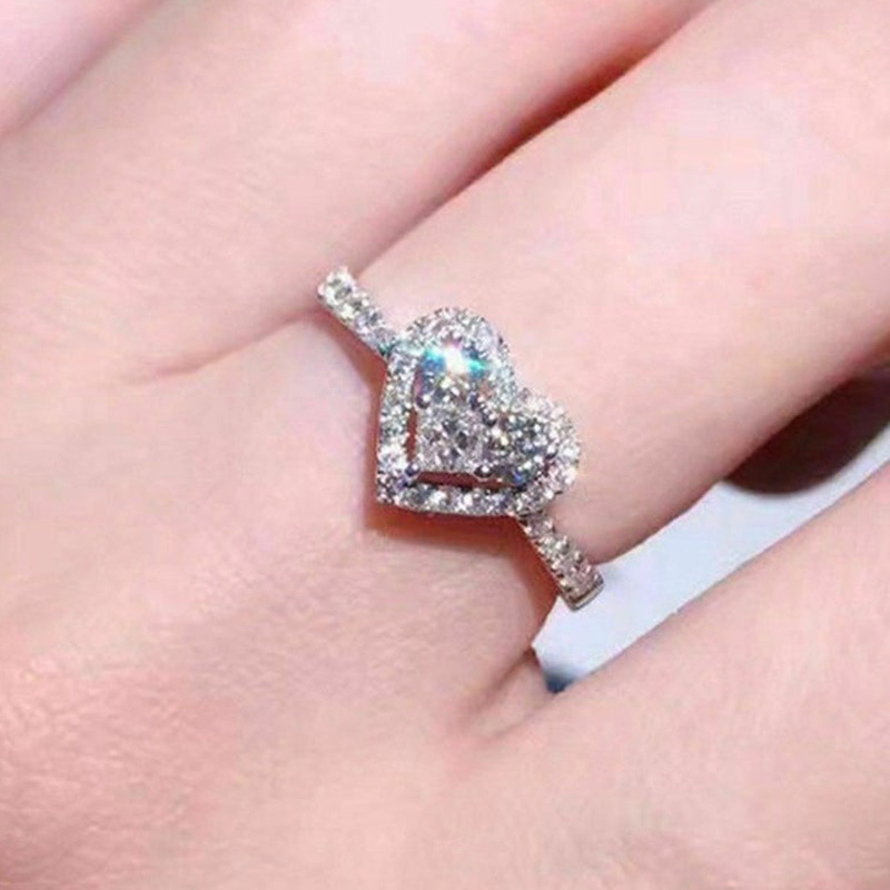 European And American Creative Love Zircon Ring