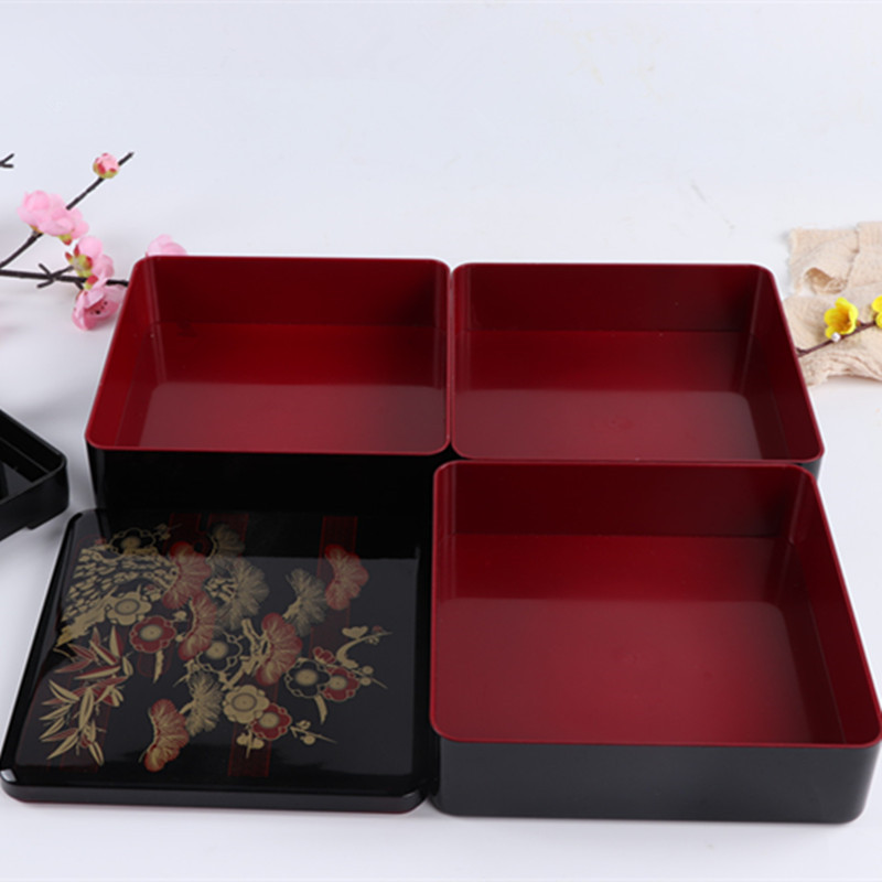 Three-layer Japanese-style Portable Lunch Box