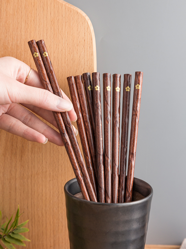 Title 3, Solid Wood Chopsticks Pointed High-end 5 Pairs ...