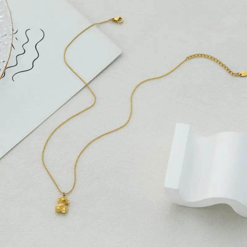Lovely Three-dimensional Magic Bear Pendant Necklace Collarbone Chain