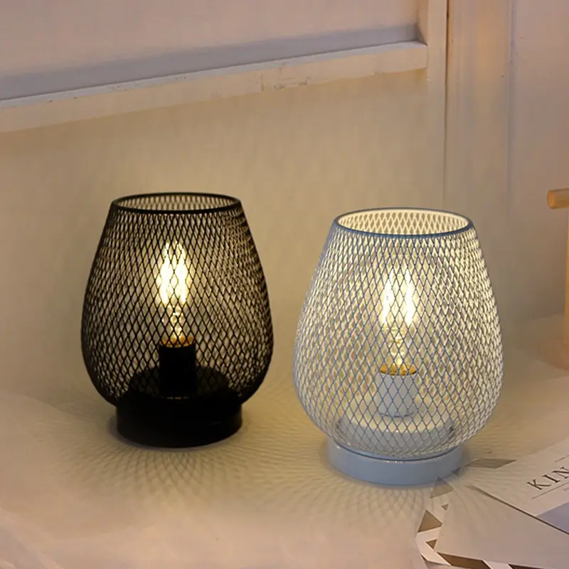Retro Iron Art Table Lamp Battery Powered