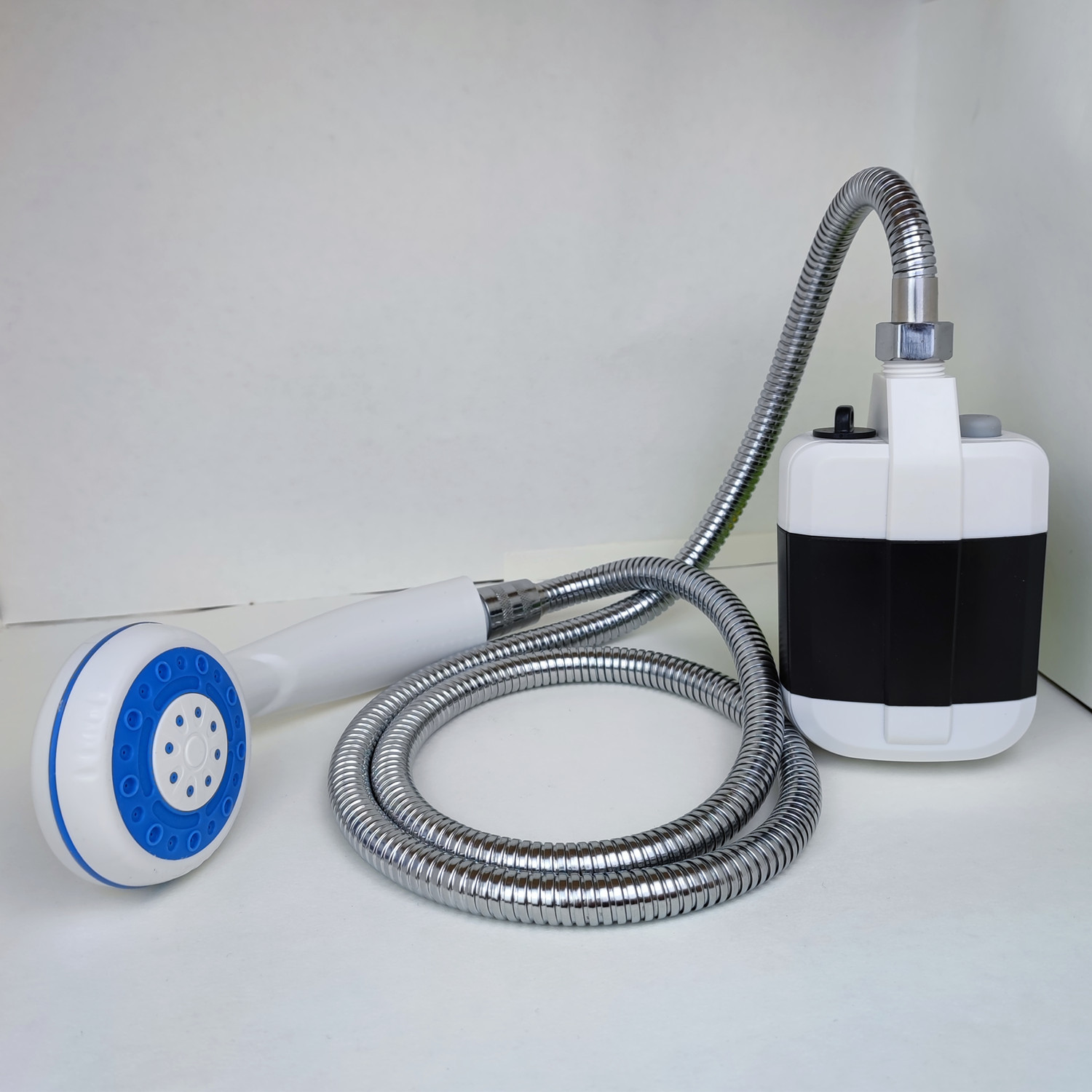 USB Charging Outdoor Camping Electric Bathing Machine - Image 2
