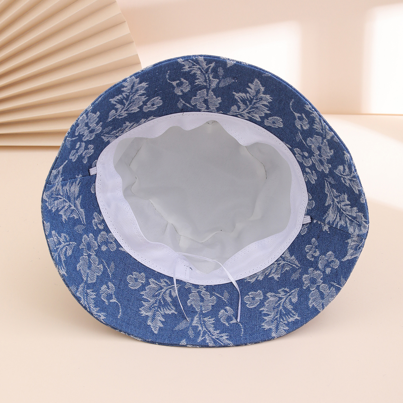 14485bd6 df92 41b5 af4e 23515f2e023f