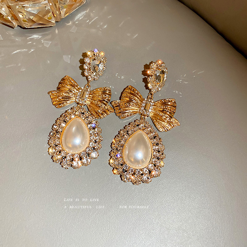 925 Silver Needle Korean Temperament Pearl Diamond Bow Earrings