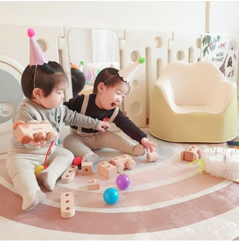 146bb66c 276c 4005 bf49 2663338e5bff - Nordic children's room rainbow carpet