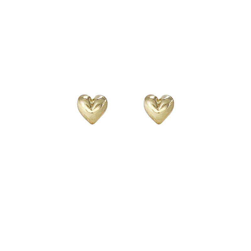 Women's Fashion Silver Needle Love Heart Stud Earrings