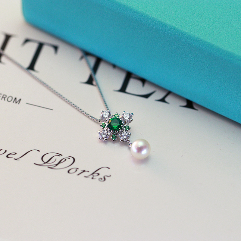 Women's Sterling Silver Vintage Noble Natural Pearl Necklace