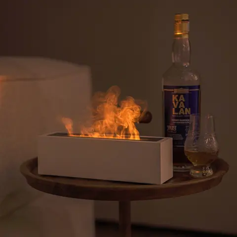 200ML Good-quality Modern Flame Humidifier USB Air Aroma Diffuser
