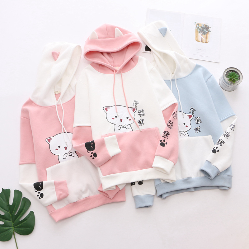 Title 3, Winter childlike cartoon hooded sweater